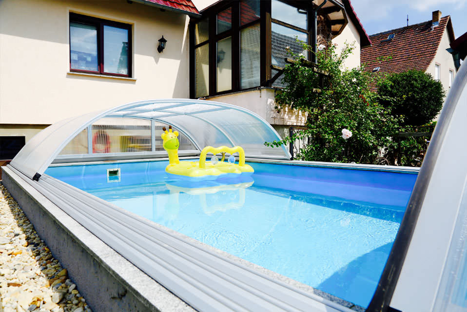 Swimmingpool im Garten – Poolbau-Referenz der K.IM.S. GmbH, Raum Görlitz